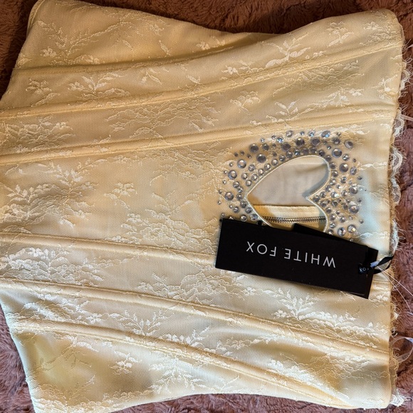 White fox Cream yellow Lace Corset with Heart bling Detail - Picture 4 of 5